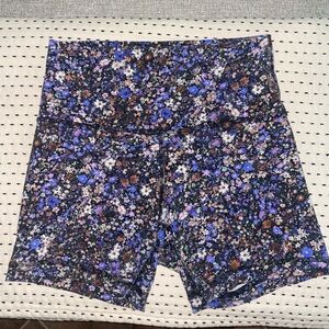 lululemon Align™ High-Rise Shorts size 6